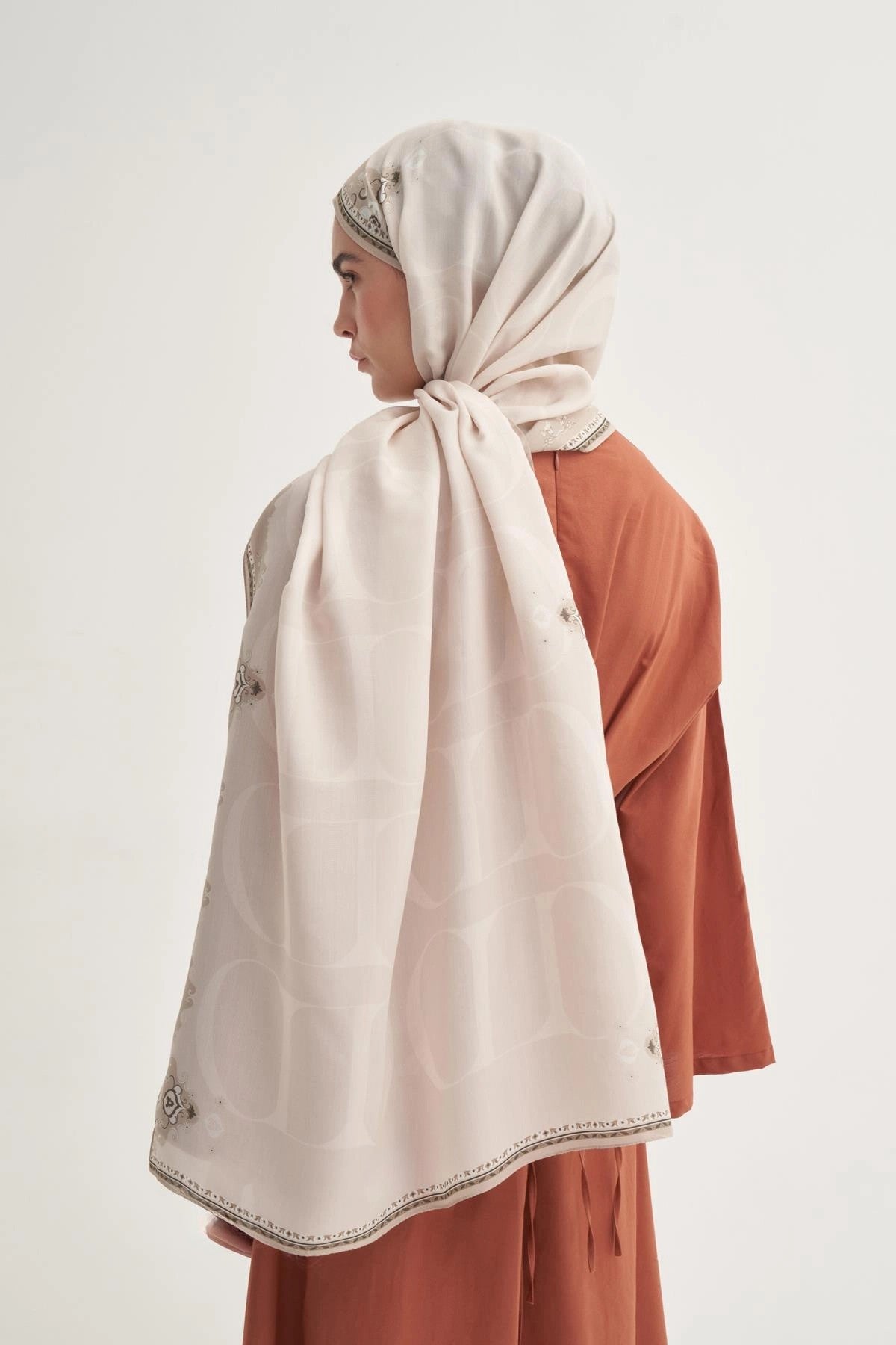 EFSA - Bej Floş Şal