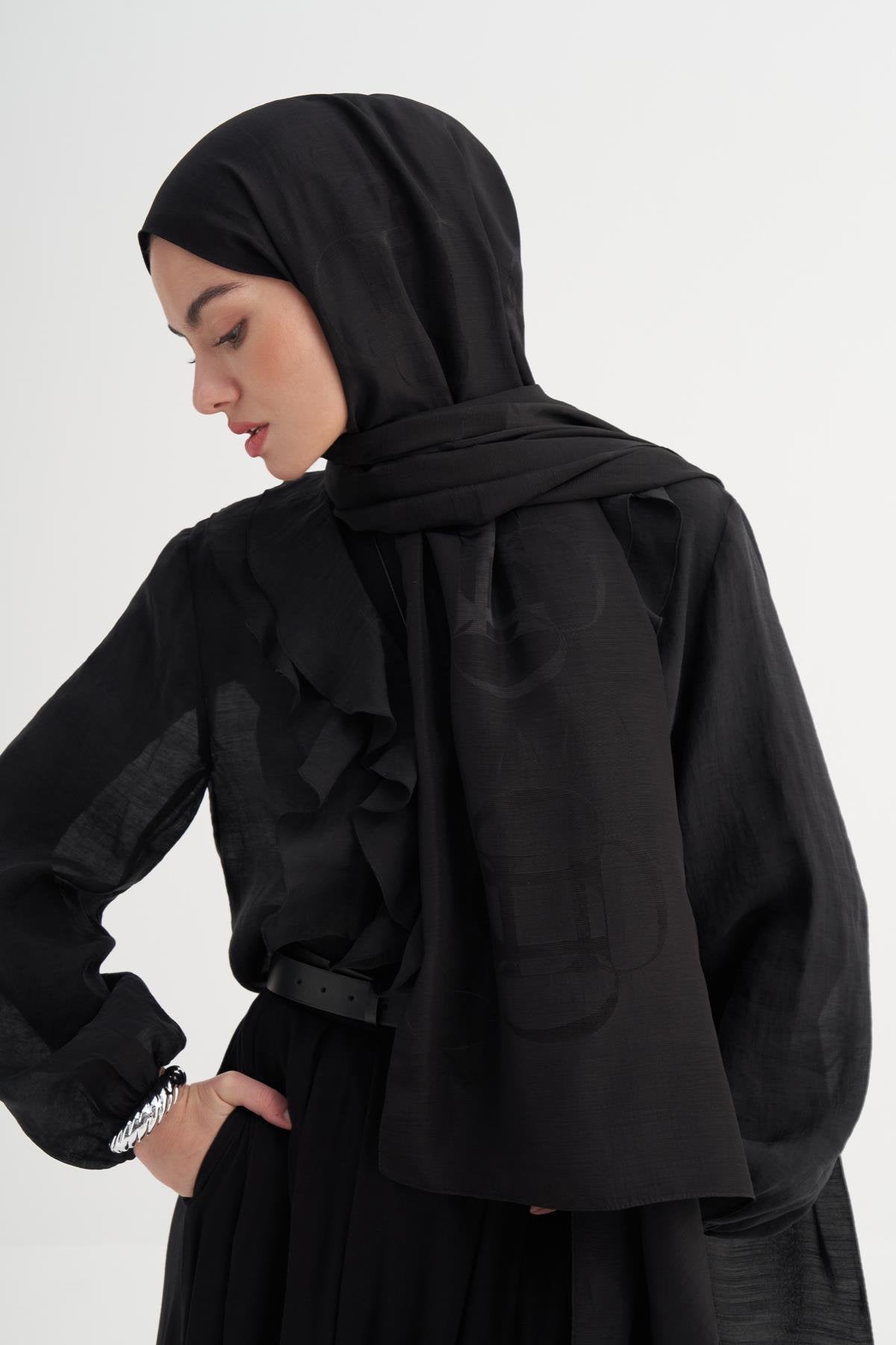 HALE - Siyah Floş Jakar Şal