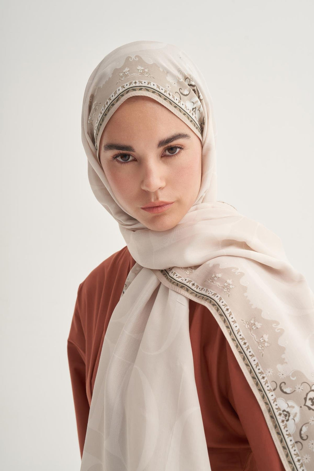 EFSA - Bej Floş Şal