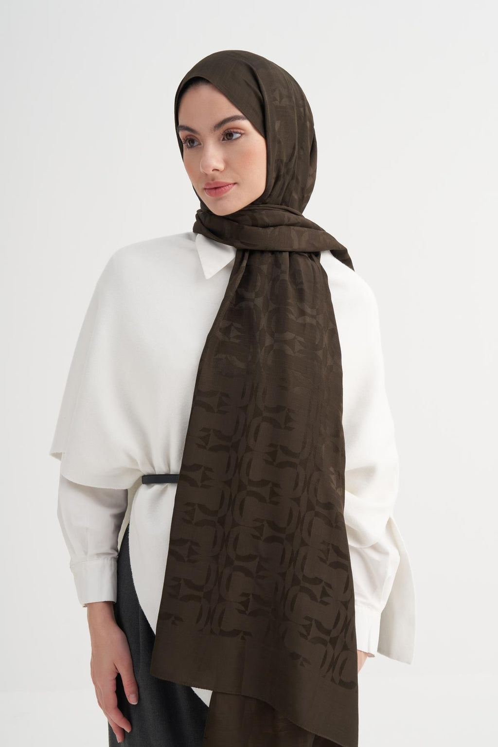 HALE - Acı Kahve Floş Jakar Şal