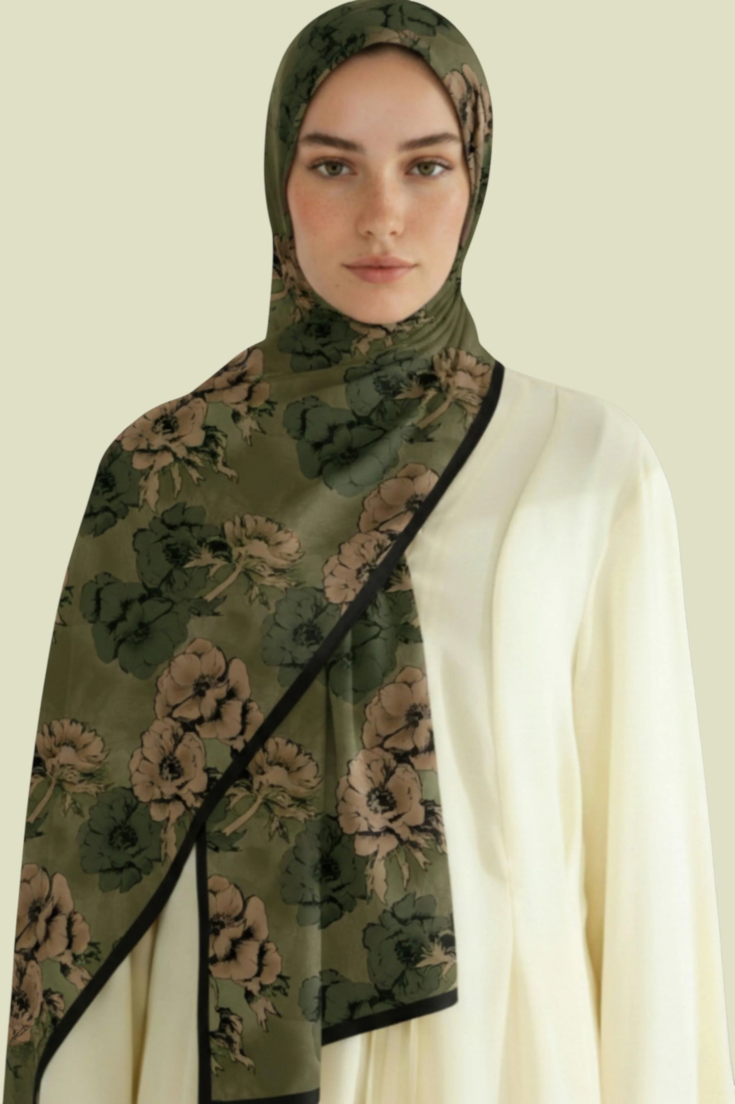 DEFNE - Kırmızı Çiçek Desenli Cotton Şal